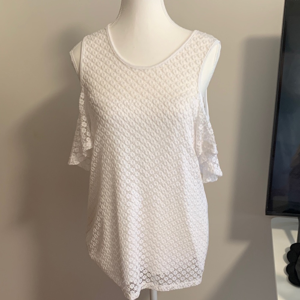 Elegant White Lace Women's Top Cold shoulder detail